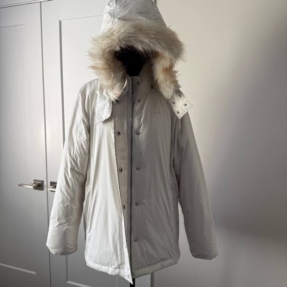 GAP White Puffer Coat w/ Faux Fur Hood - Women’s XL - Picture 1 of 12